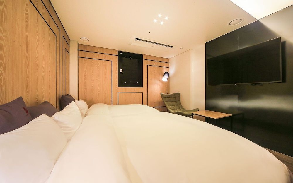 Busan Songjung Yeowoobi Room (VIP Residence Twin (spacious self-cat) 5