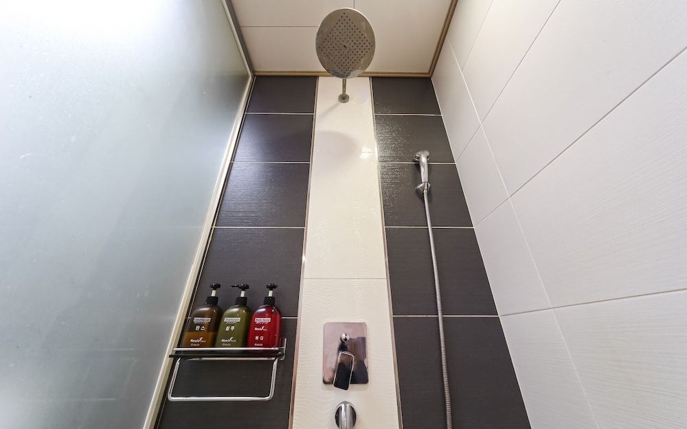 Busan Station BT Hotel Room (Deluxe) 6