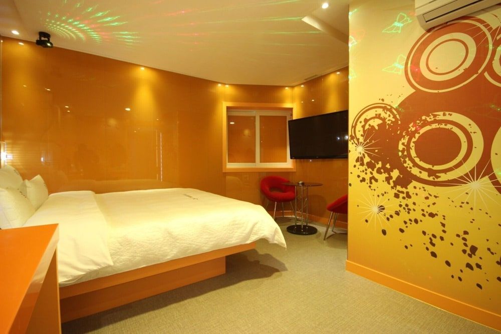 undefined Busan Hakjang 369 6