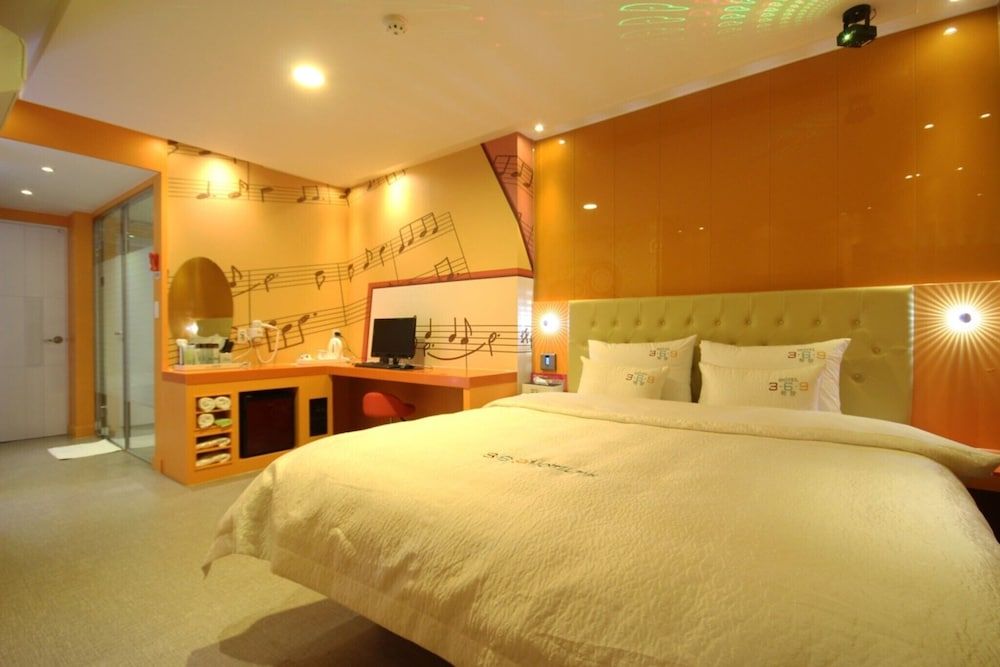 undefined Busan Hakjang 369 3