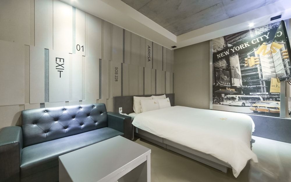 undefined Busan Songjeong IM 9