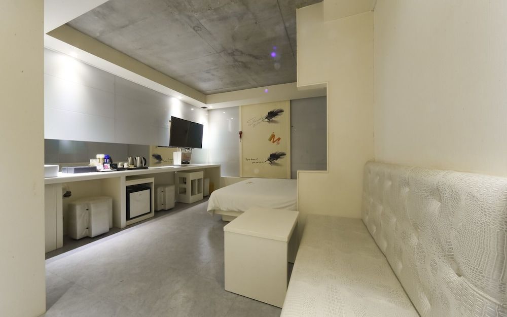 Busan Songjeong IM Room (Semi-Special Room (Netflix viewing av) 3