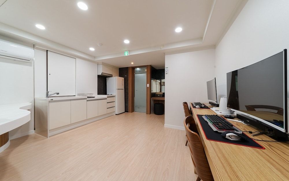 Busan Haeundae V Room (VVIP (High Performing 2PC Netflix)) 3