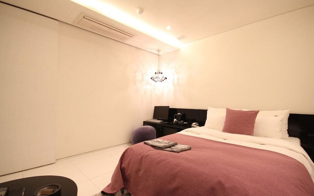 Busan Dongnae Amare Room (Standard (Free Netflix watching)) 7