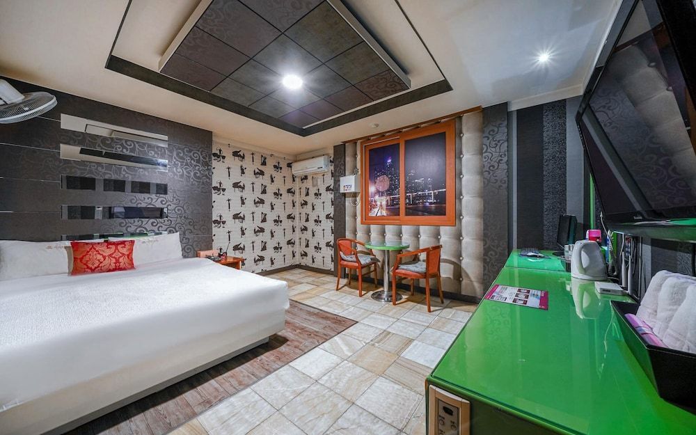 Busan Oncheonjang Interpark Room (Standard Room)