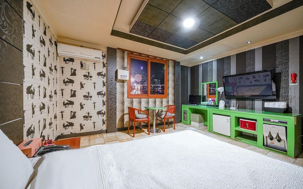 Busan Oncheonjang Interpark Room (Standard Room) 3