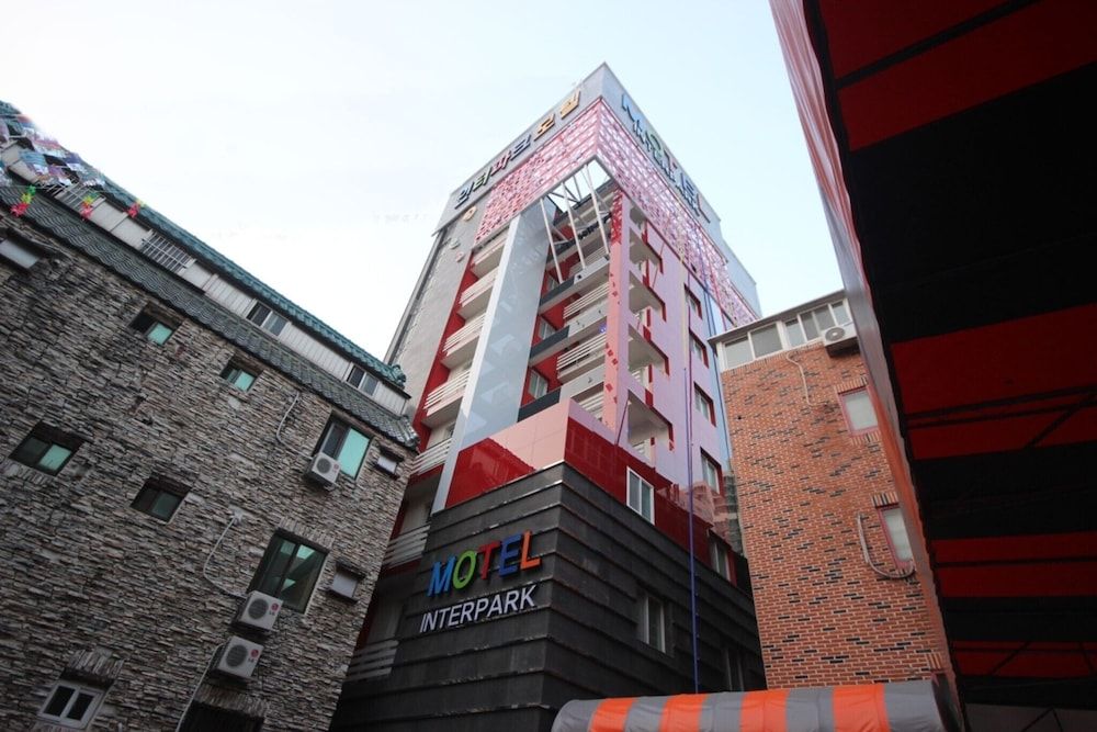 undefined Busan Oncheonjang Interpark