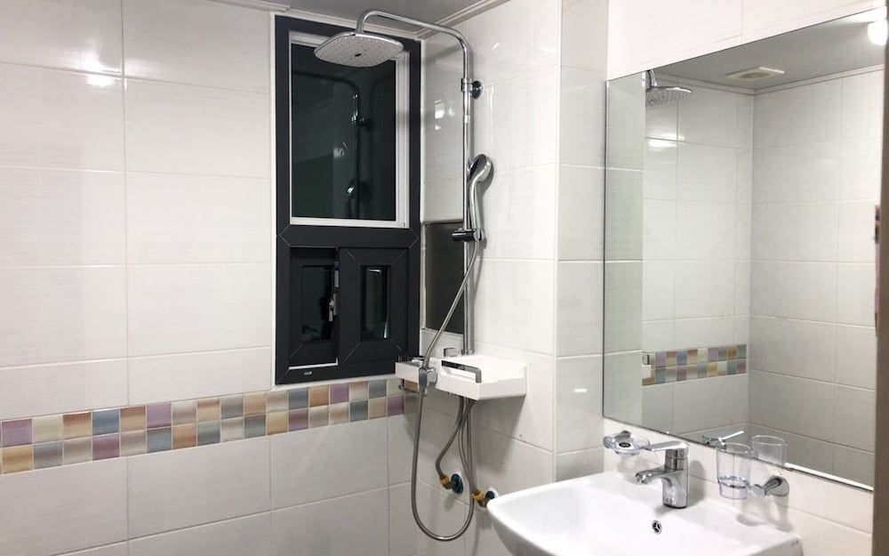 undefined Busan Songjung Apple 10