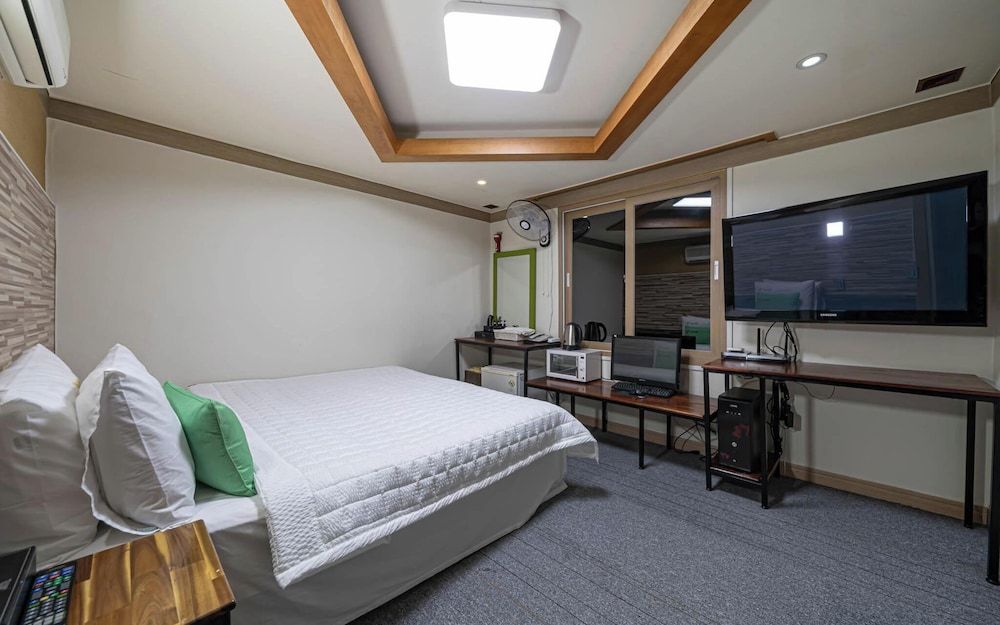 Busan Gwanganri Gung Room (Standard (non-smoking room)) 5