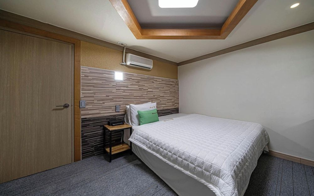 Busan Gwanganri Gung Room (Standard (non-smoking room)) 6