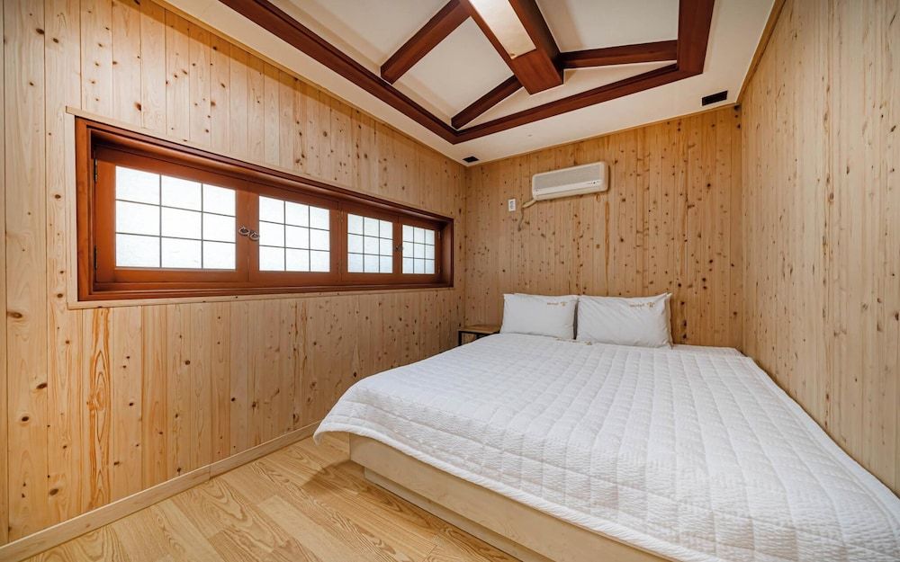 Busan Gwanganri Gung Room (Business (non-smoking room)) 2