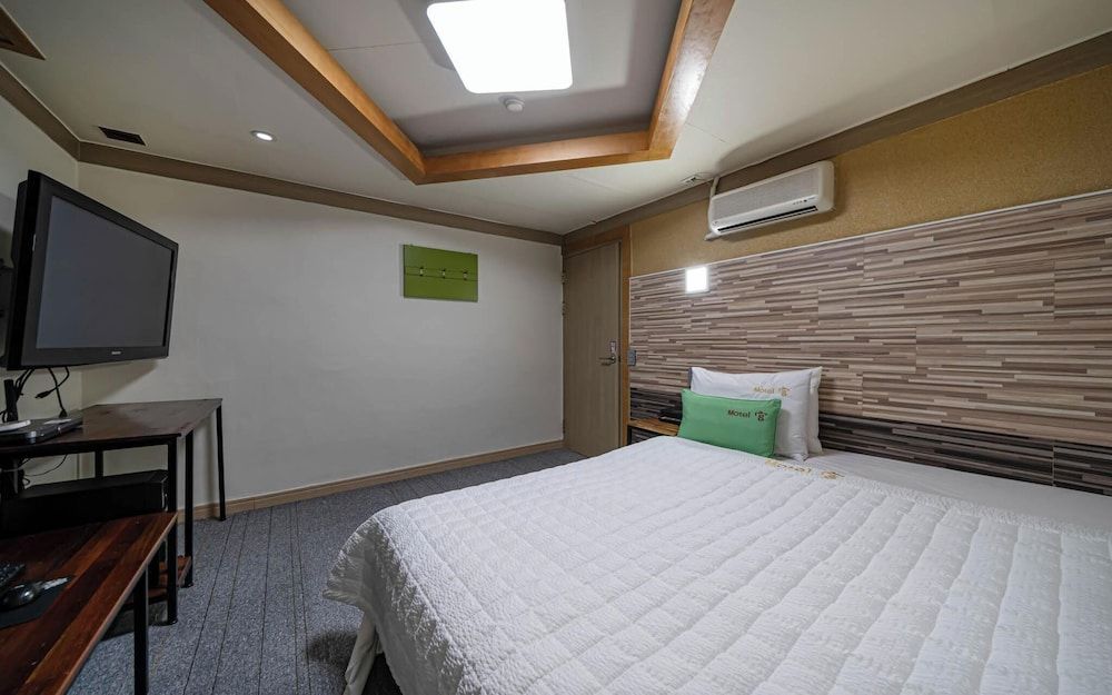 Busan Gwanganri Gung Room (Standard (non-smoking room)) 7