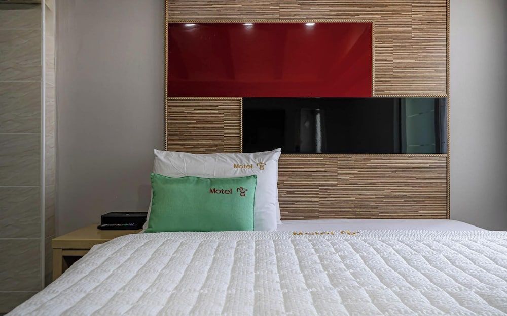 Busan Gwanganri Gung Room (Deluxe room (non-smoking room)) 8