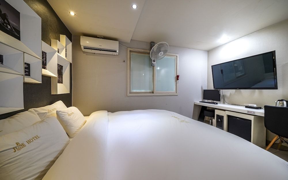 undefined Busan Haeundae Hotel June 8