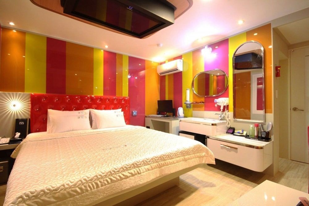 Busan Oncheonjang 369 Room (Standard Room) 12
