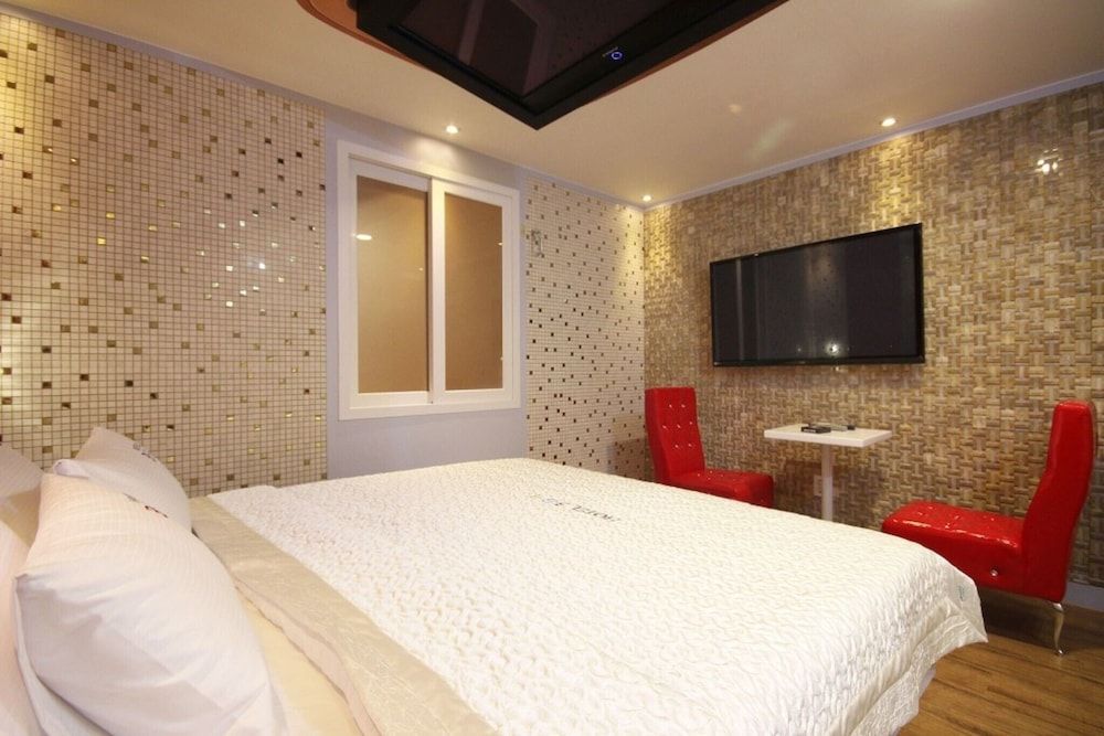 Busan Oncheonjang 369 Room (Standard Room) 18