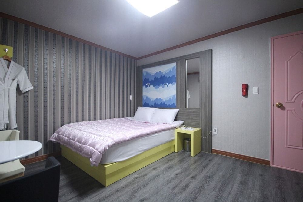 Busan Yeongdo Sinwon Room (Standard Room) 13