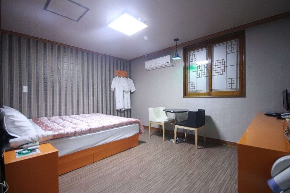 Busan Yeongdo Sinwon Room (Standard Room) 4
