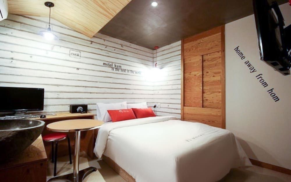 Busan Daeyeon-dong Kkum Room (Standard Room)