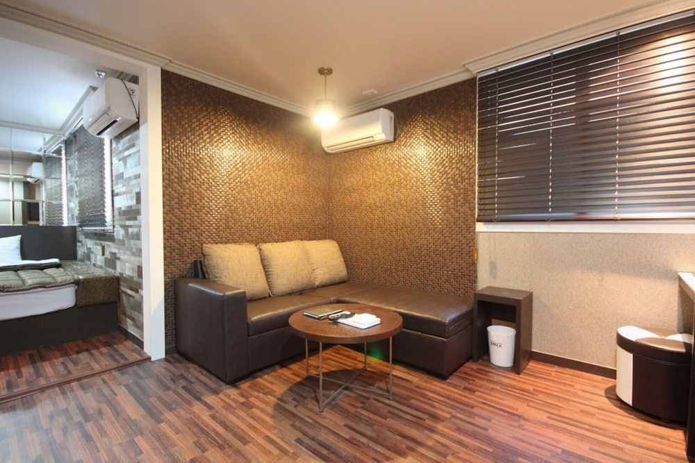 Busan Jaesongdong Max Room (Twin (Netflix free viewing)) 10