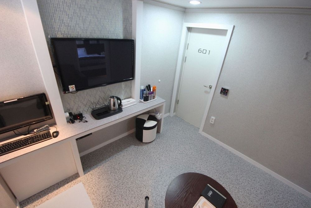 Busan Jaesongdong Max Room (Twin (Netflix free viewing)) 18