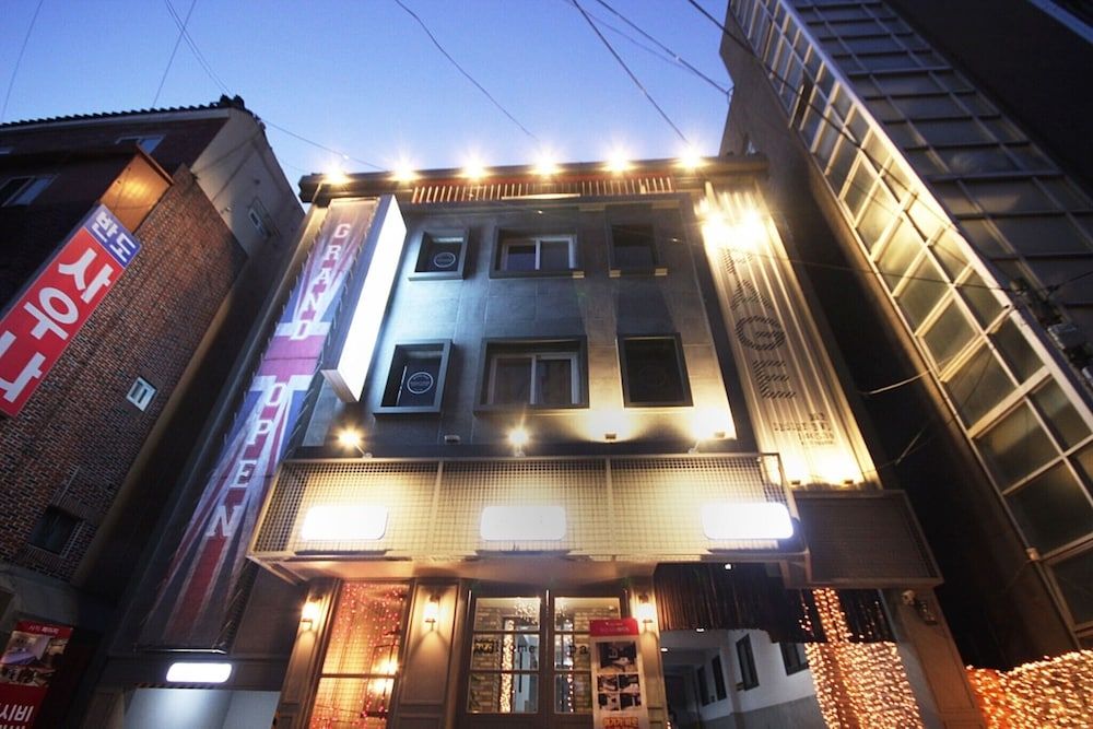 undefined Busan Sajik Page