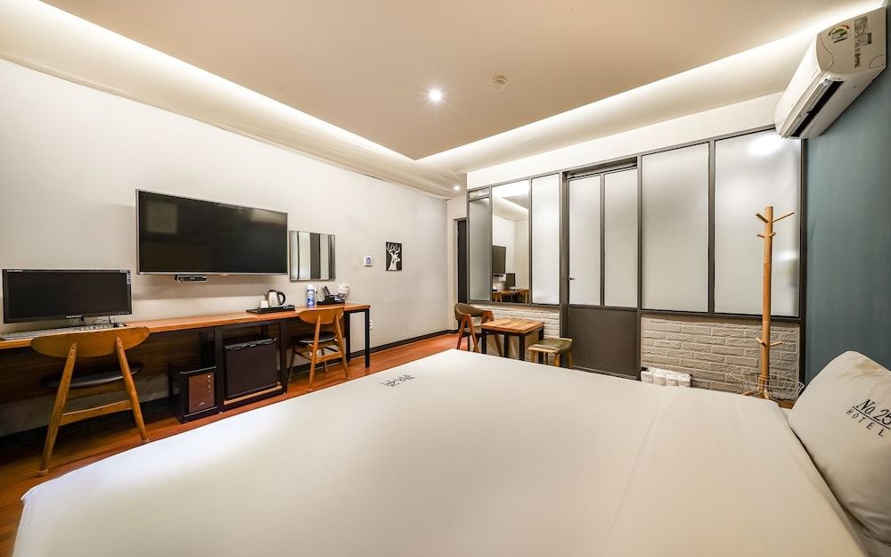 Busan Seo-dong No25 Room (Standard (Free Netflix)) 5