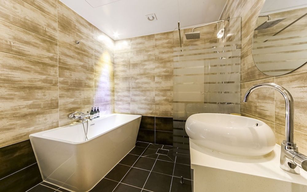 Busan Seo-dong No25 Room (Standard (Free Netflix)) 13