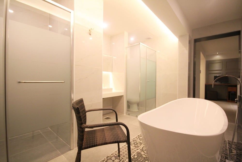 Busan Yeonsan-dong Oops Room (VIP) 15