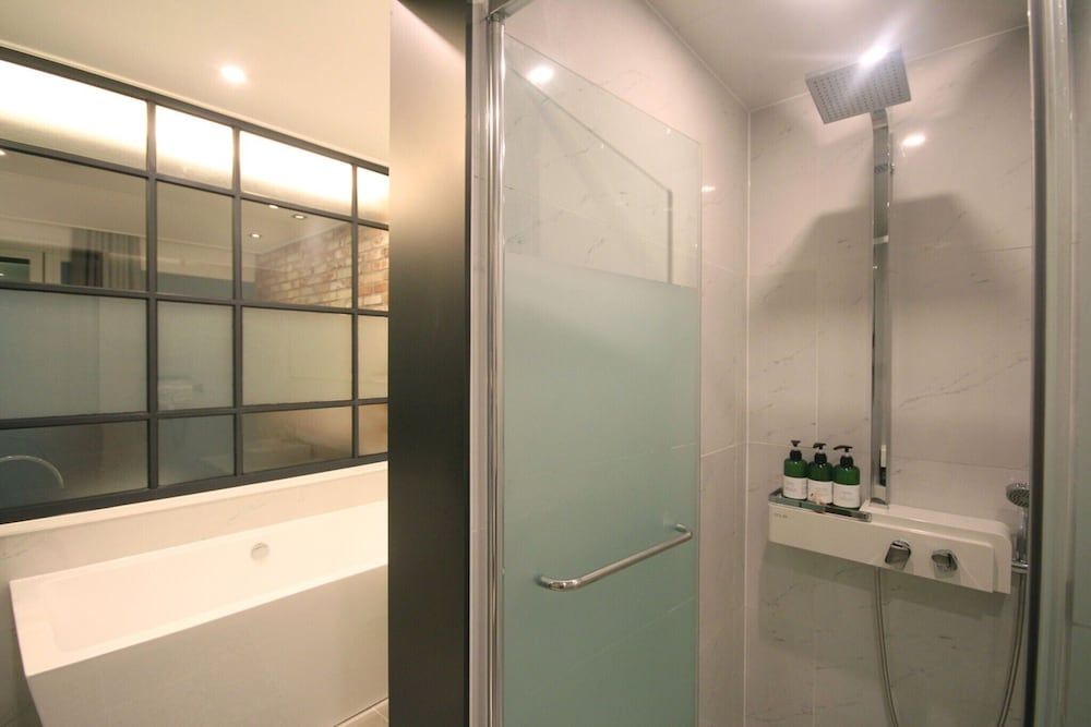 Busan Yeonsan-dong Oops Room (VIP) 14