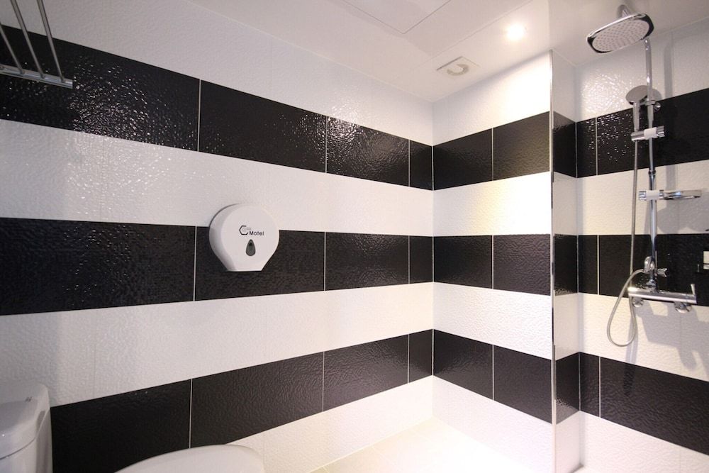 undefined Busan Oncheonjang Gem 10