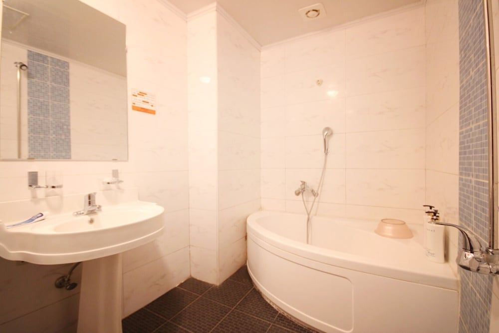 undefined Busan Dongnae Blue Hill 4