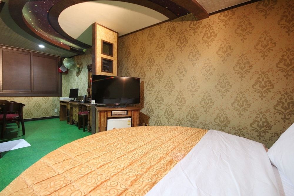 undefined Busan Dongnae Blue Hill 3