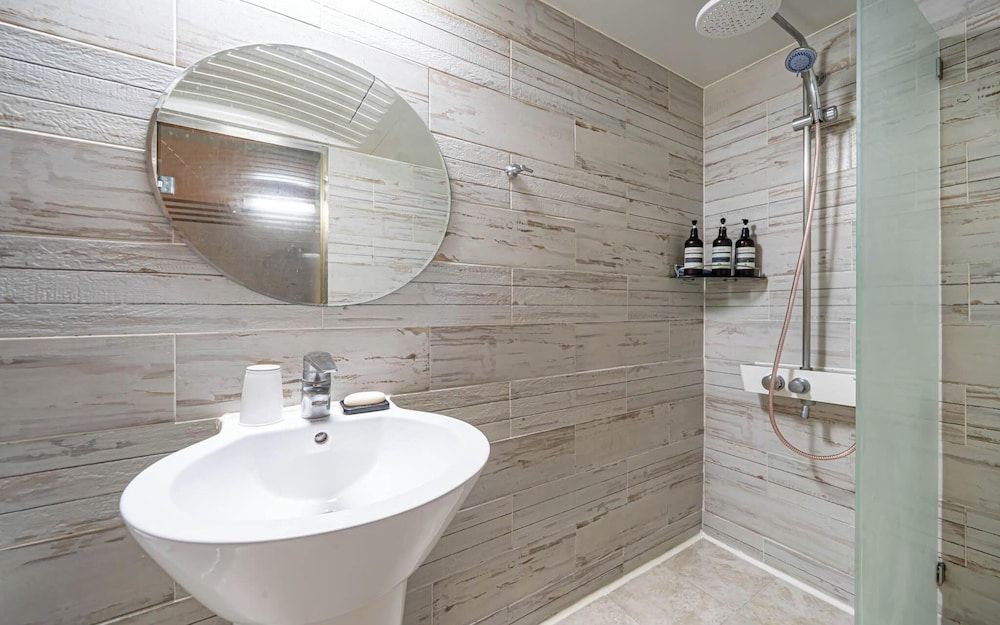 Busan Choeup Jjang Room (Deluxe (Free to watch Netflix)) 7