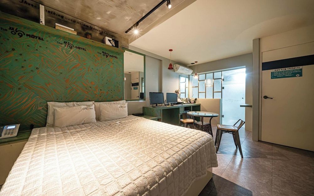 undefined Busan Choeup Jjang 8