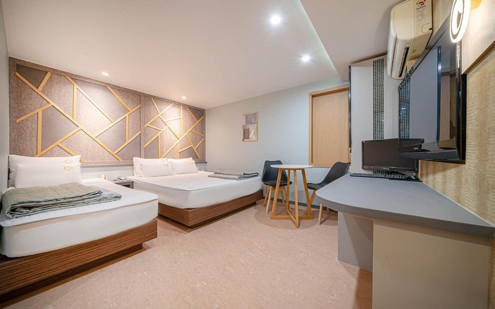 Busan Sasang Gem Room (Twin (Random provision of room + Netf)