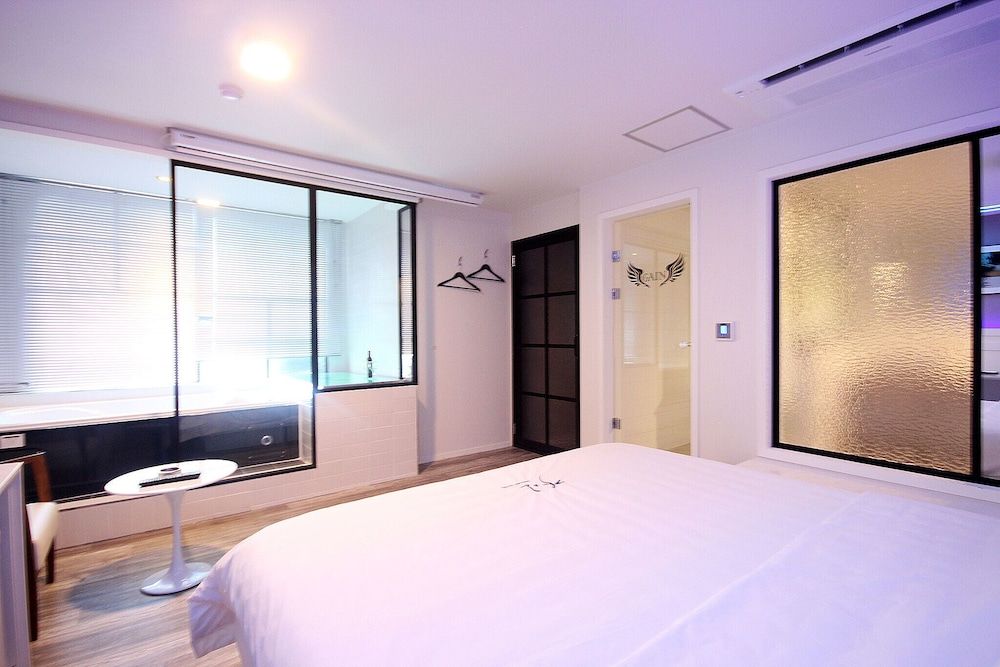 Busan Songjeong Hotel Gain Room (Premium A (Netflix personal ID availa) 3