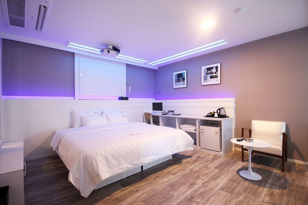 Busan Songjeong Hotel Gain Room (Premium A (Netflix personal ID availa)