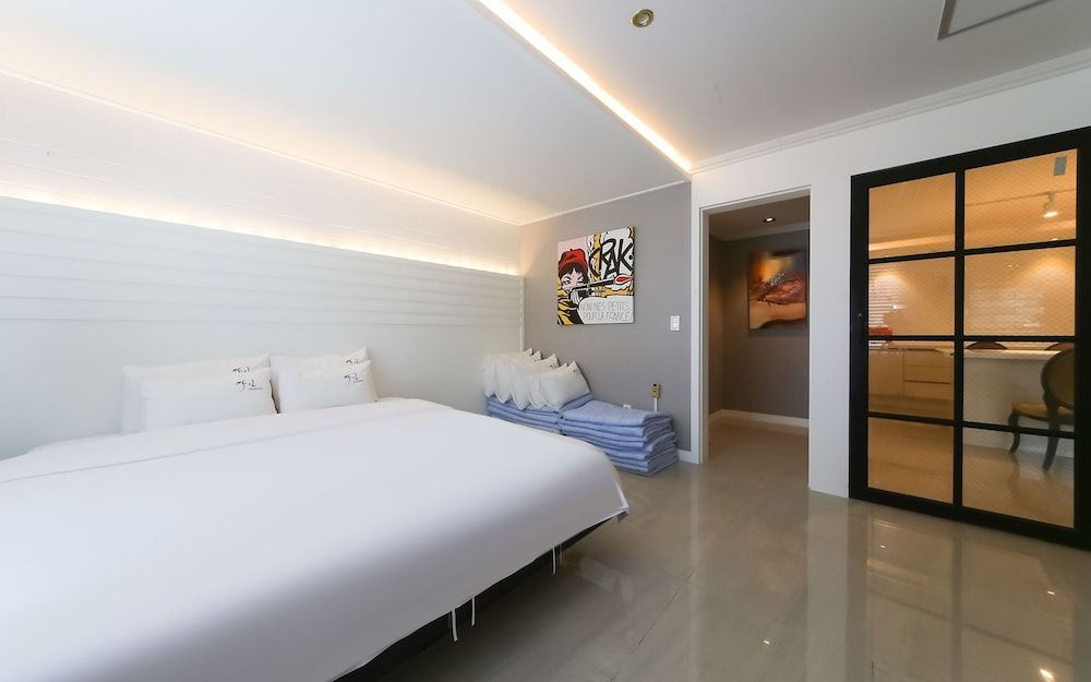 Busan Songjeong Hotel Gain Room (Penthouse Rooftop Barbecue (Netflix K) 11