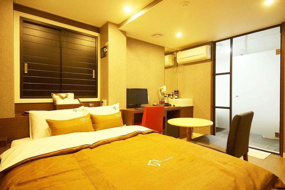 Busan Seomyeon Gran Room (Deluxe (Free to watch NETFLIX)) 4