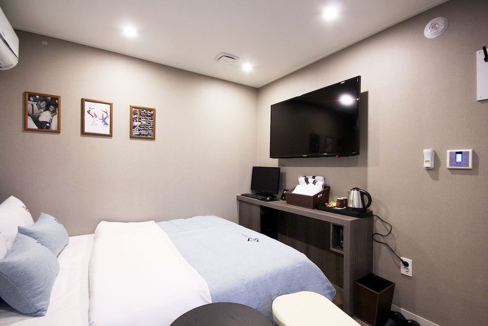 undefined Busan Seomyeon Gran 8