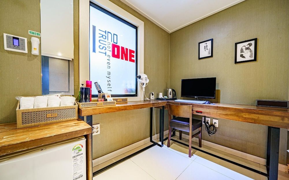 undefined Busan Guseodong Zenith 5