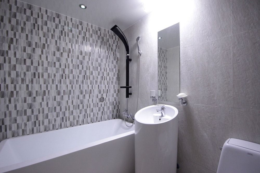 Busan Guseodong Zenith Room (Semi-private room (free watching Netf) 15