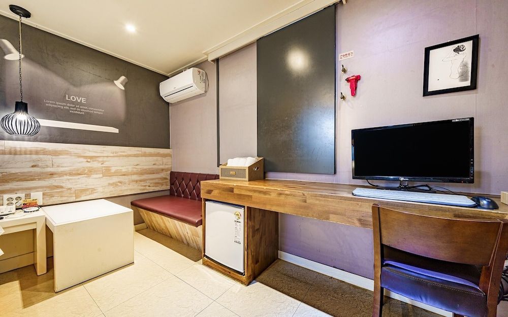 Busan Guseodong Zenith Room (Standard room (free watching Netflix ) 4