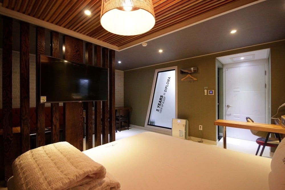 Busan Guseodong Zenith Room (Special room (free watching Netflix +) 10