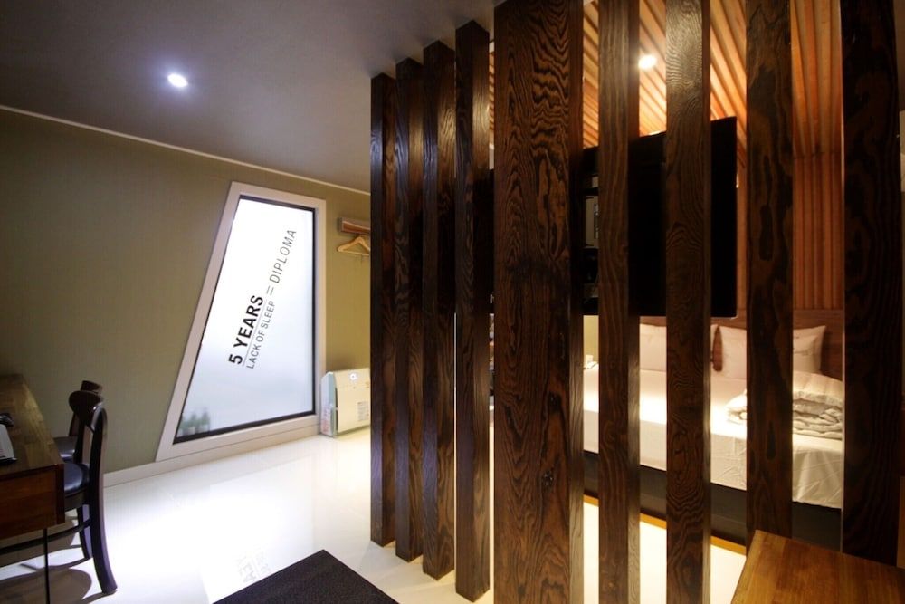 Busan Guseodong Zenith Room (Special room (free watching Netflix +) 9