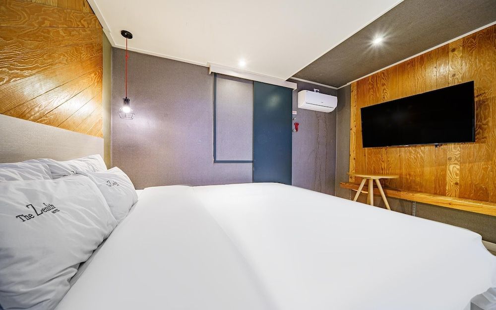 undefined Busan Guseodong Zenith 4