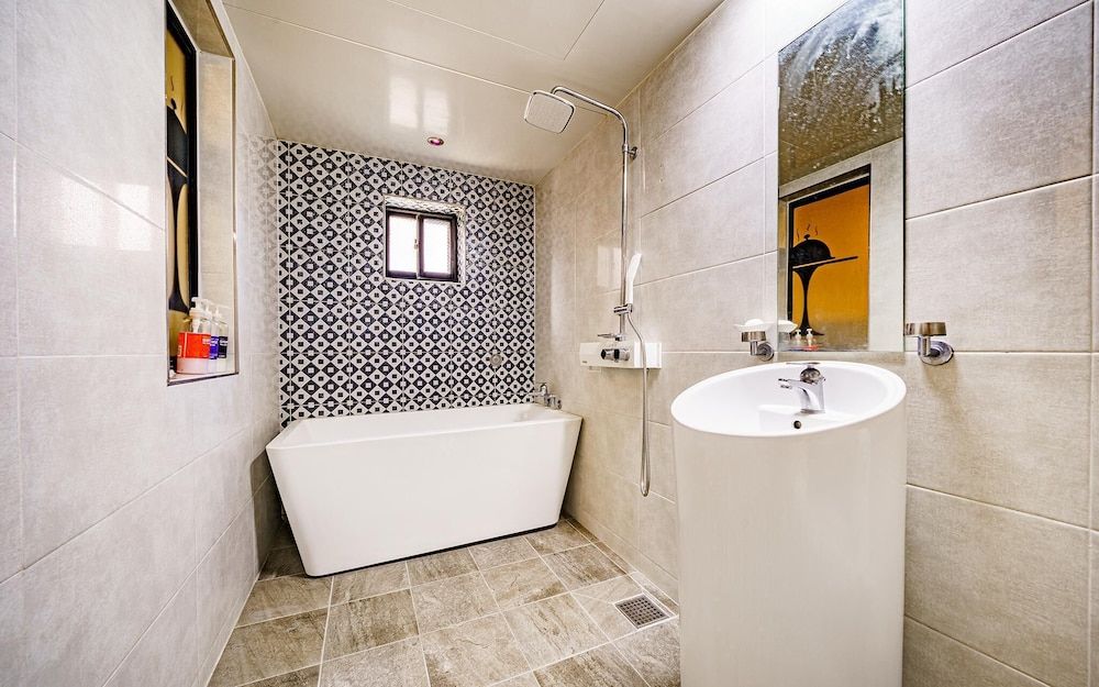 Busan Guseodong Zenith Room (Special room (free watching Netflix +) 16