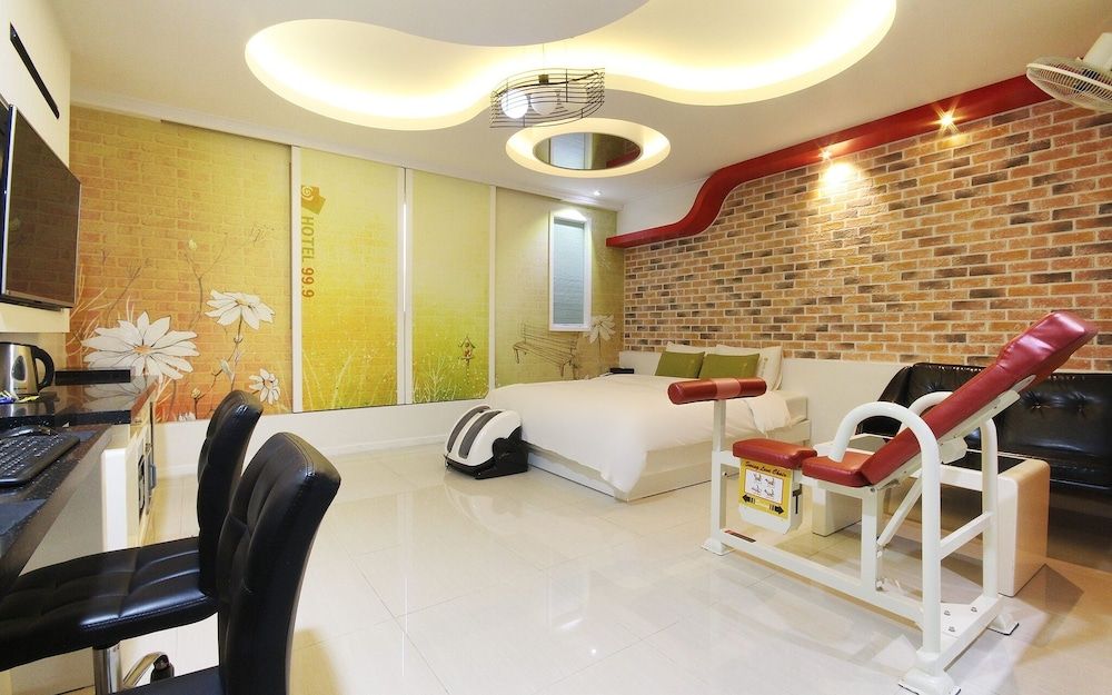 undefined Busan Songdo Hotel 999 2