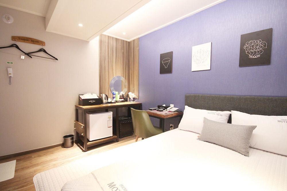 Busan Yeonsandong Hue Room (Standard Room) 7